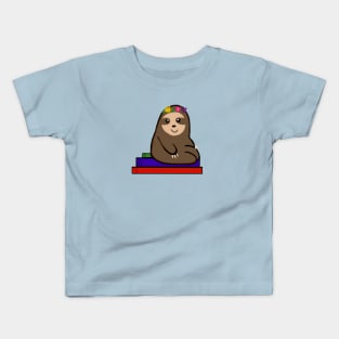 Sloth On Books Kids T-Shirt
